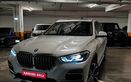 BMW X5, 2020 год, 9 000 000 рублей, 1 фотография