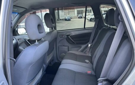 Toyota RAV4, 2003 год, 730 000 рублей, 11 фотография