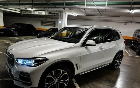BMW X5, 2020 год, 9 000 000 рублей, 4 фотография