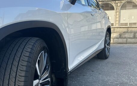 Lexus RX IV рестайлинг, 2022 год, 7 200 000 рублей, 11 фотография