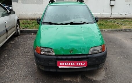 Fiat Punto III Punto Evo рестайлинг, 1998 год, 135 000 рублей, 4 фотография