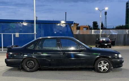 Opel Vectra A, 1994 год, 70 000 рублей, 6 фотография