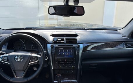 Toyota Camry, 2016 год, 2 090 000 рублей, 9 фотография