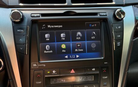 Toyota Camry, 2016 год, 2 090 000 рублей, 10 фотография