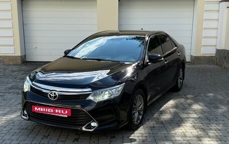 Toyota Camry, 2016 год, 2 090 000 рублей, 2 фотография
