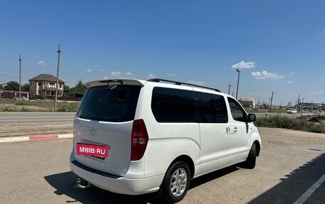Hyundai Grand Starex Grand Starex I рестайлинг 2, 2008 год, 1 400 000 рублей, 3 фотография
