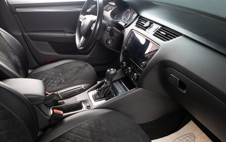 Skoda Octavia, 2017 год, 1 829 000 рублей, 18 фотография