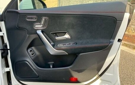 Mercedes-Benz CLA, 2022 год, 1 679 100 рублей, 37 фотография