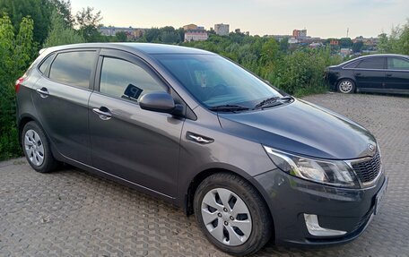 KIA Rio III рестайлинг, 2014 год, 900 000 рублей, 3 фотография