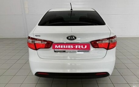 KIA Rio III рестайлинг, 2013 год, 860 000 рублей, 7 фотография