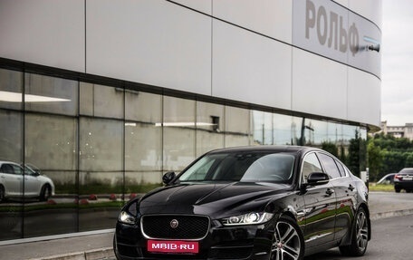 Jaguar XE I рестайлинг, 2017 год, 1 875 000 рублей, 1 фотография