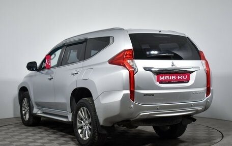 Mitsubishi Pajero Sport III рестайлинг, 2019 год, 2 690 000 рублей, 8 фотография