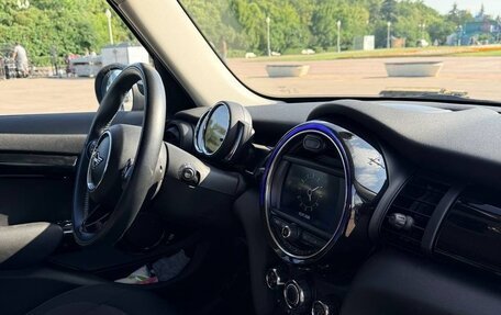 MINI Hatch, 2019 год, 2 150 000 рублей, 33 фотография
