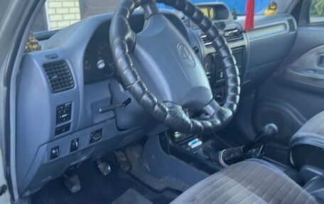 Toyota Land Cruiser Prado 90 рестайлинг, 2001 год, 849 000 рублей, 4 фотография