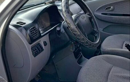KIA Rio II, 2001 год, 168 000 рублей, 6 фотография