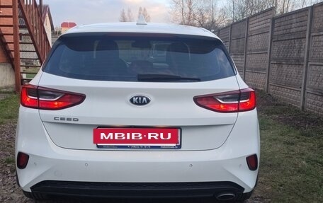KIA cee'd III, 2019 год, 1 750 000 рублей, 3 фотография