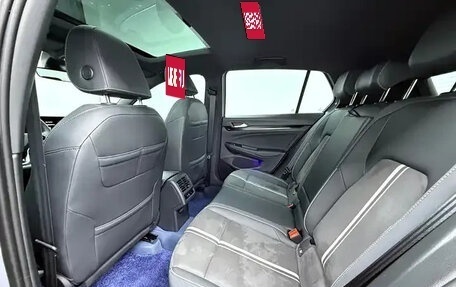 Volkswagen Golf VIII, 2023 год, 1 870 000 рублей, 9 фотография