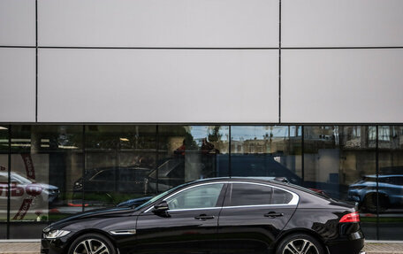 Jaguar XE I рестайлинг, 2017 год, 1 875 000 рублей, 10 фотография