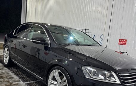 Volkswagen Passat B7, 2011 год, 1 350 000 рублей, 2 фотография