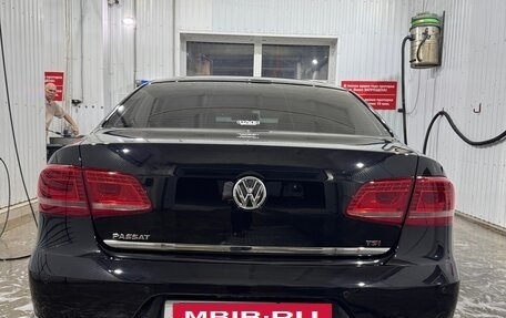 Volkswagen Passat B7, 2011 год, 1 350 000 рублей, 6 фотография