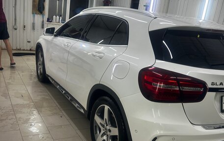 Mercedes-Benz GLA, 2018 год, 2 350 000 рублей, 9 фотография