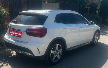 Mercedes-Benz GLA, 2018 год, 2 350 000 рублей, 4 фотография