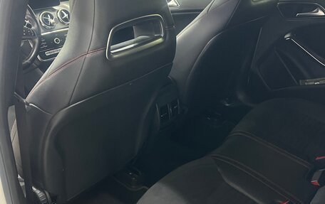 Mercedes-Benz GLA, 2018 год, 2 350 000 рублей, 14 фотография