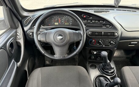 Chevrolet Niva I рестайлинг, 2010 год, 450 000 рублей, 23 фотография