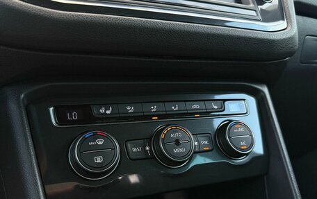 Volkswagen Tiguan II, 2017 год, 2 630 000 рублей, 20 фотография