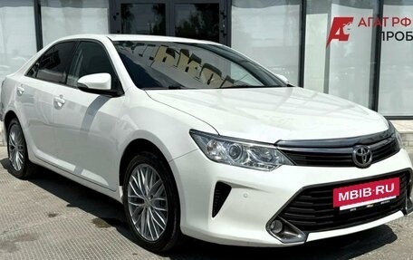 Toyota Camry, 2015 год, 1 750 000 рублей, 3 фотография