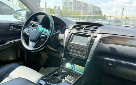 Toyota Camry, 2015 год, 1 750 000 рублей, 15 фотография