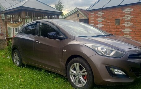 Hyundai i30 II рестайлинг, 2012 год, 740 000 рублей, 4 фотография