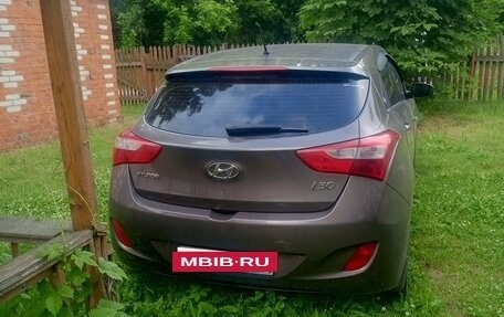Hyundai i30 II рестайлинг, 2012 год, 740 000 рублей, 3 фотография