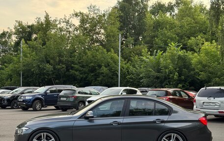 BMW 3 серия, 2018 год, 1 700 000 рублей, 7 фотография