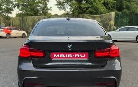 BMW 3 серия, 2018 год, 1 700 000 рублей, 5 фотография