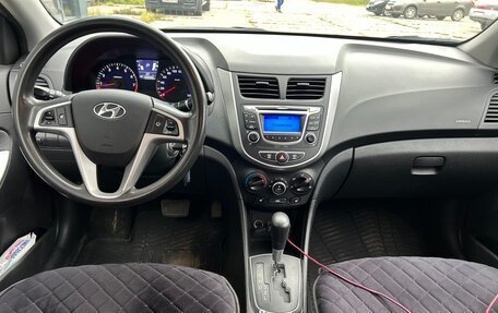 Hyundai Solaris II рестайлинг, 2013 год, 830 000 рублей, 7 фотография