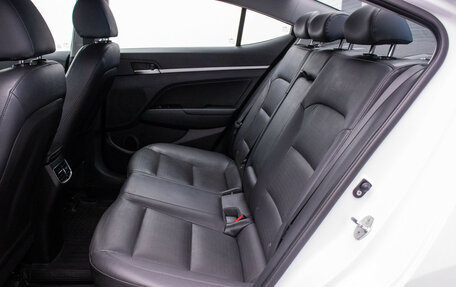 Hyundai Elantra VI рестайлинг, 2019 год, 1 750 000 рублей, 12 фотография