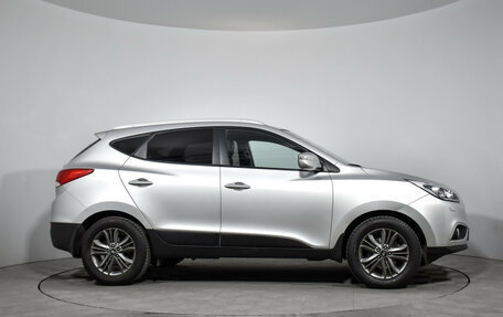 Hyundai ix35 I рестайлинг, 2013 год, 1 249 000 рублей, 4 фотография