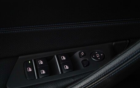 BMW 5 серия, 2020 год, 3 799 077 рублей, 17 фотография