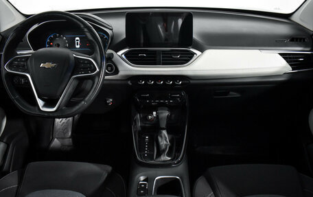 Chevrolet Captiva, 2022 год, 1 790 000 рублей, 18 фотография