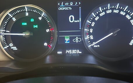Toyota Land Cruiser 200, 2016 год, 6 000 000 рублей, 6 фотография