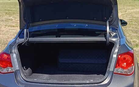 Chevrolet Cruze II, 2013 год, 700 000 рублей, 10 фотография