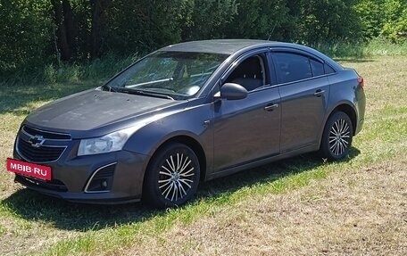 Chevrolet Cruze II, 2013 год, 700 000 рублей, 13 фотография