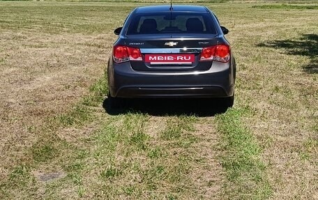 Chevrolet Cruze II, 2013 год, 700 000 рублей, 12 фотография