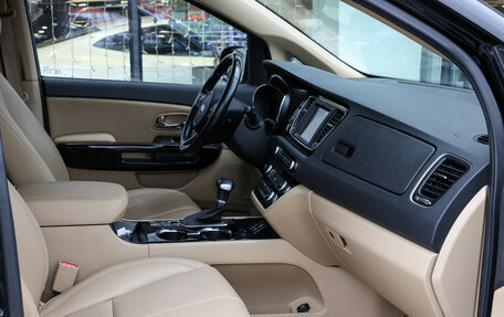 KIA Carnival III, 2019 год, 3 049 000 рублей, 12 фотография