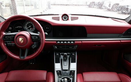 Porsche 911, 2023 год, 25 500 000 рублей, 15 фотография