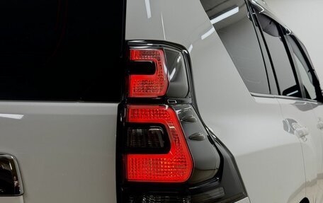 Toyota Land Cruiser Prado 150 рестайлинг 2, 2018 год, 5 300 000 рублей, 10 фотография
