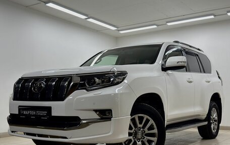 Toyota Land Cruiser Prado 150 рестайлинг 2, 2018 год, 5 300 000 рублей, 7 фотография