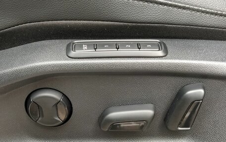 Volkswagen Tiguan II, 2021 год, 2 960 000 рублей, 19 фотография