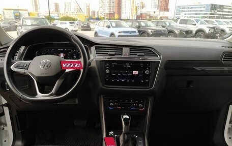Volkswagen Tiguan II, 2021 год, 2 960 000 рублей, 27 фотография